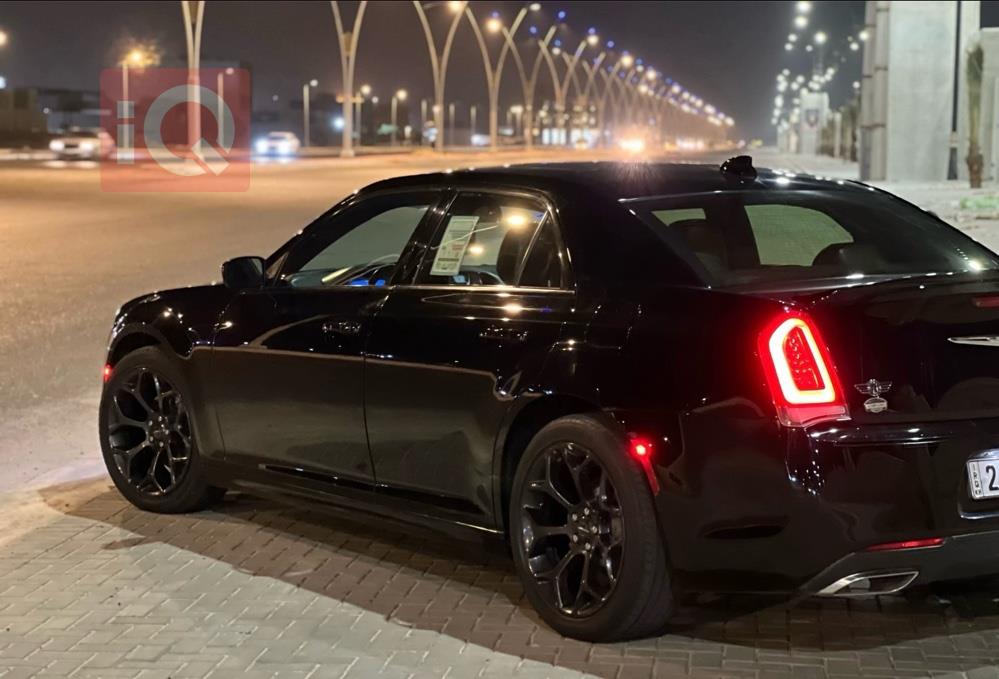 Chrysler 300